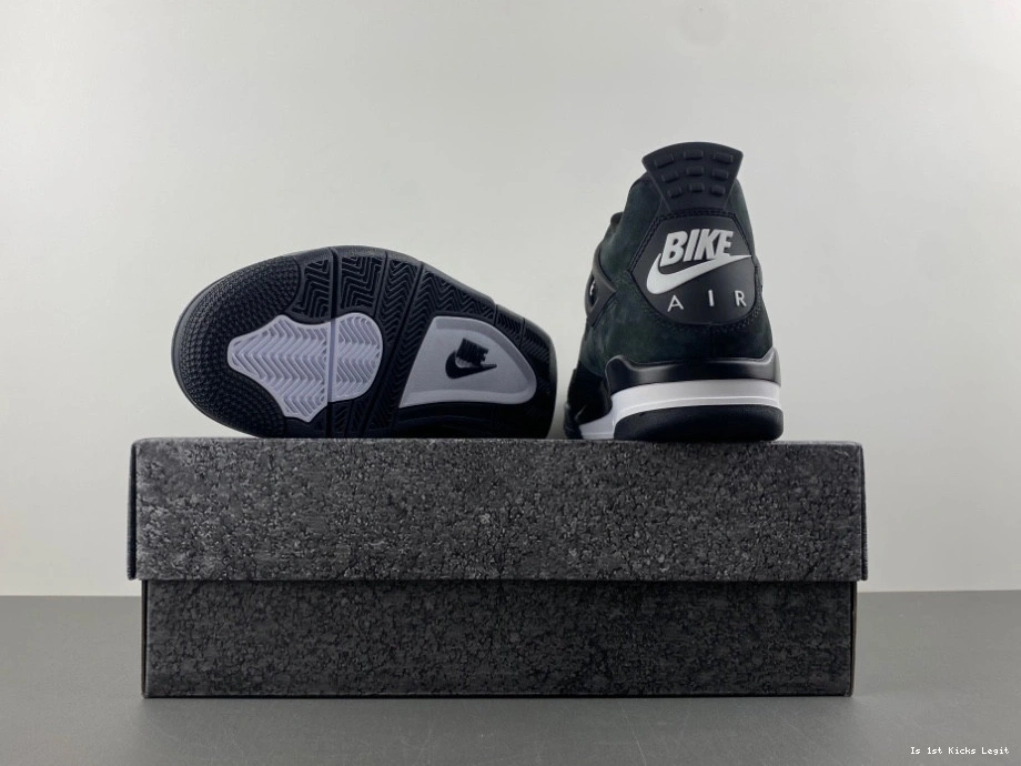 Jordan  Sylvester Nigel 4 x HF4340-001 Air 0123